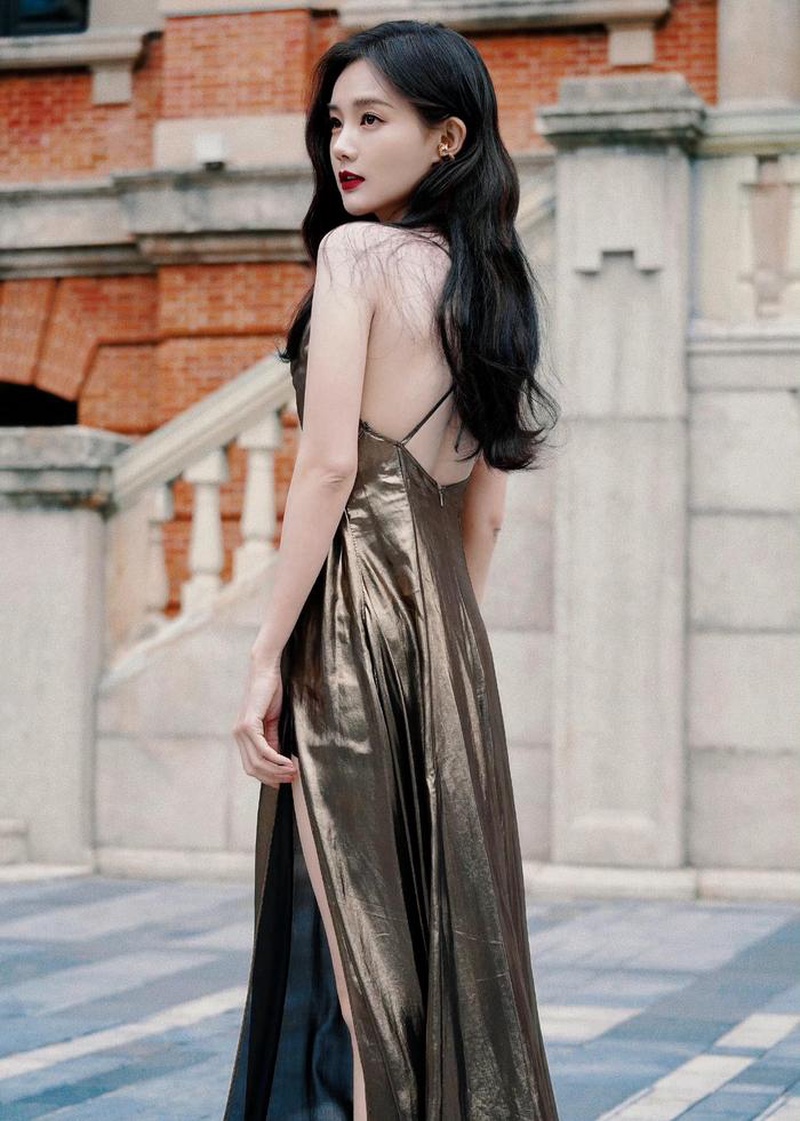 李一桐